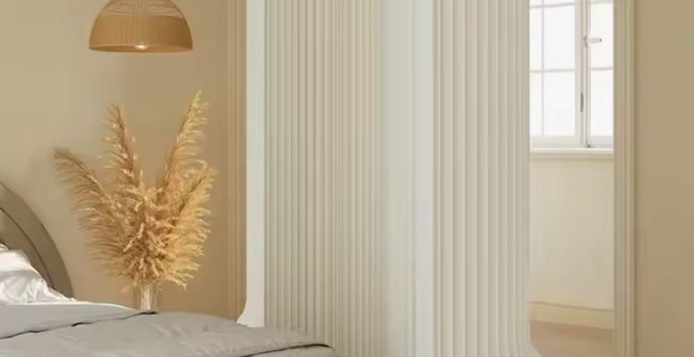 Modern fold portable wall